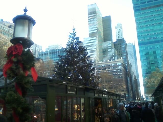 manhattan xmas fair tree